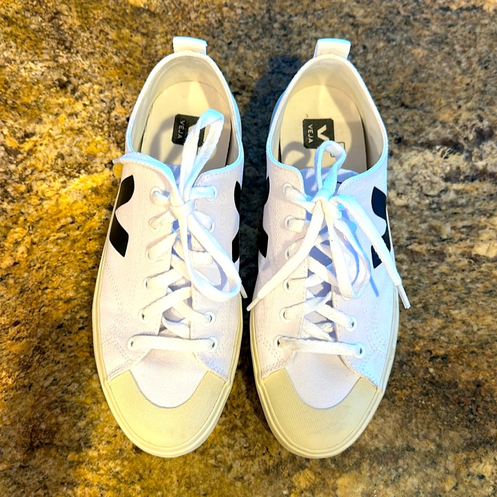 Warren wants Veja sneakers.